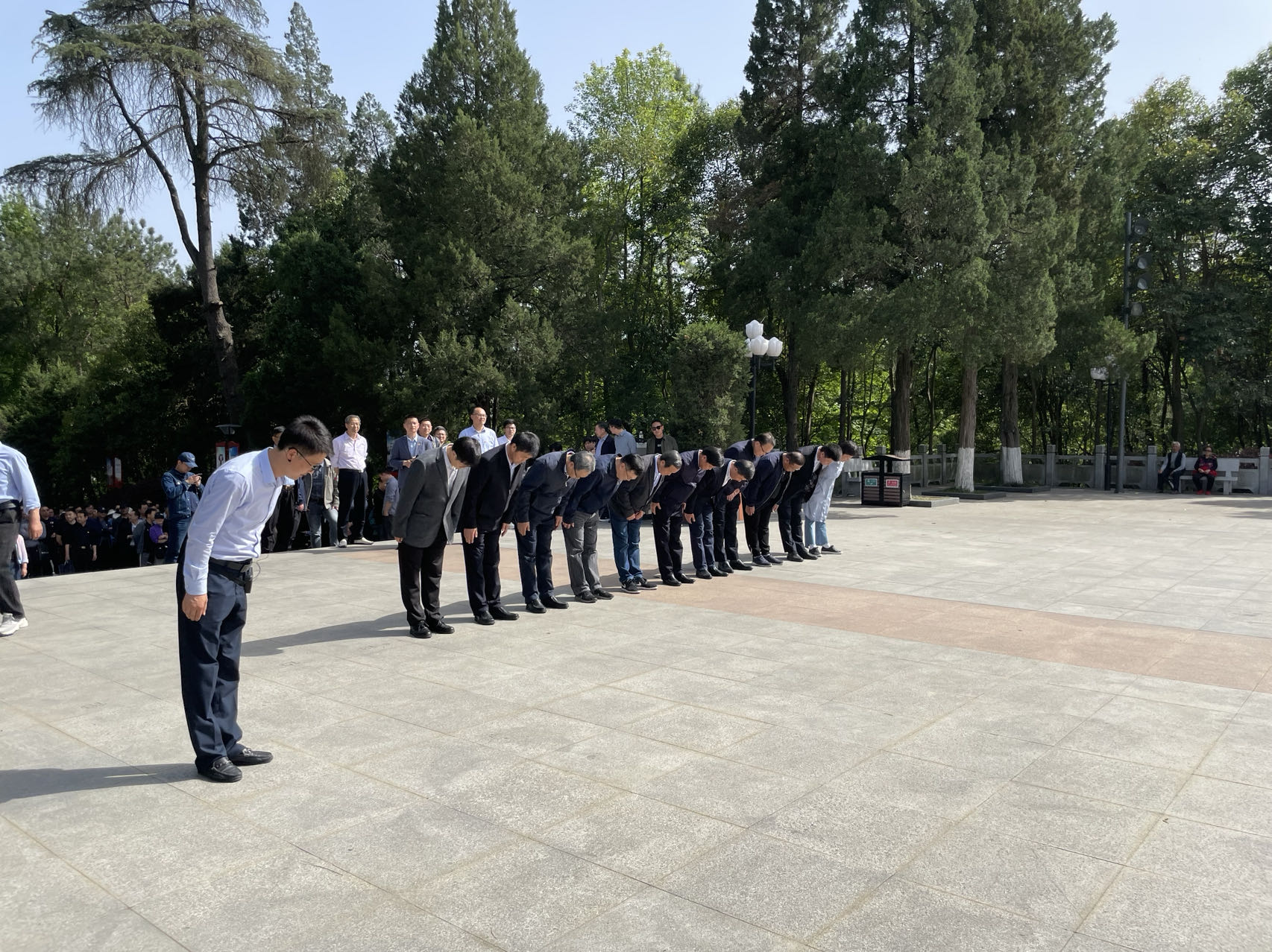 中共南京医院协会支部委员会赴安徽省金寨县开展红色教育及义诊活动