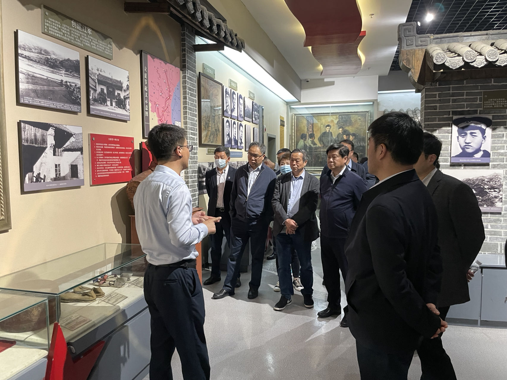 中共南京医院协会支部委员会赴安徽省金寨县开展红色教育及义诊活动